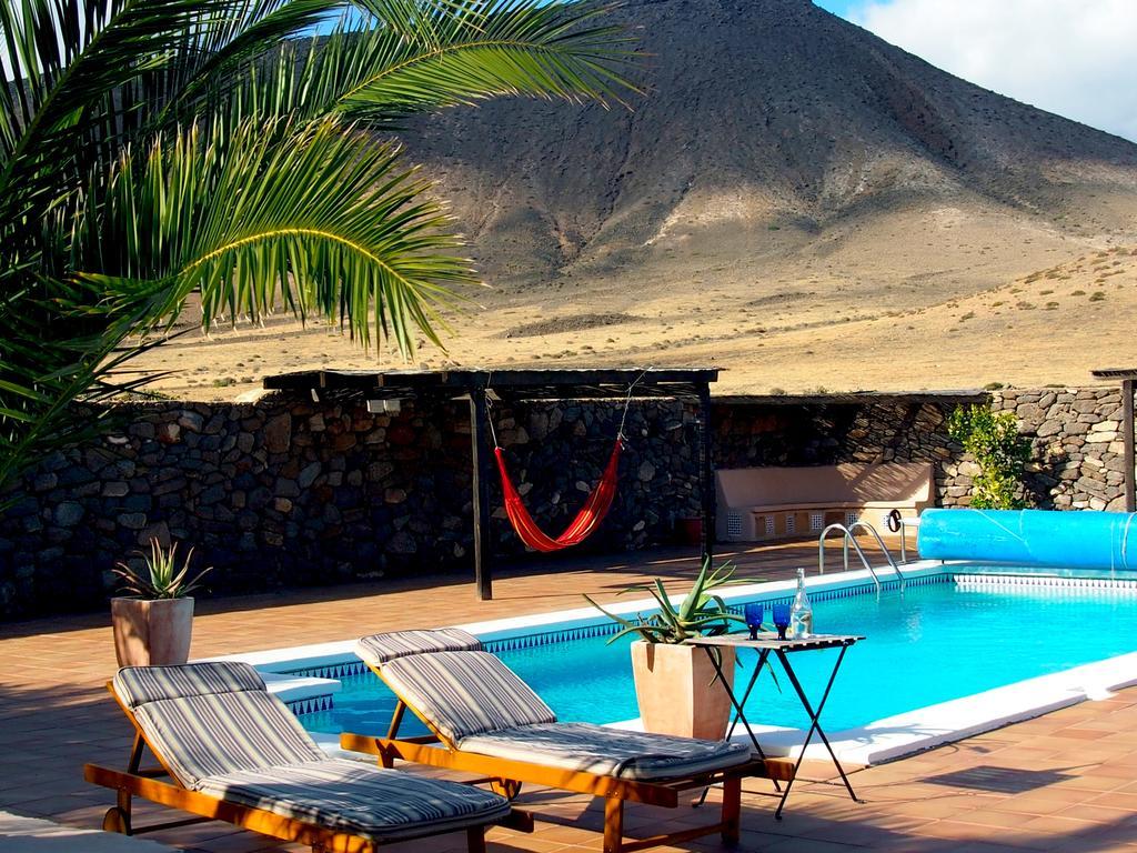 Hostal La Casa Caldera Femés Exterior foto