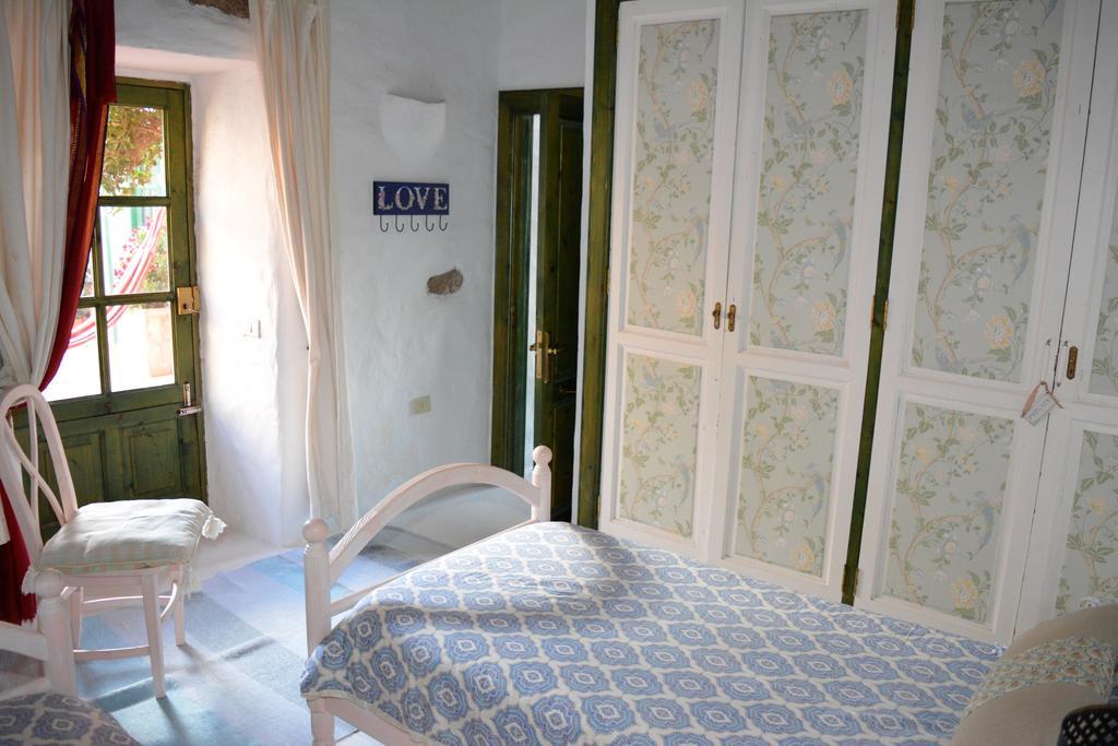 Hostal La Casa Caldera Femés Exterior foto