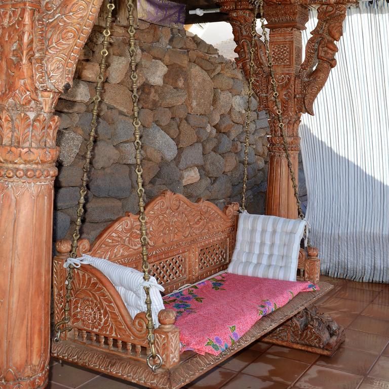 Hostal La Casa Caldera Femés Exterior foto